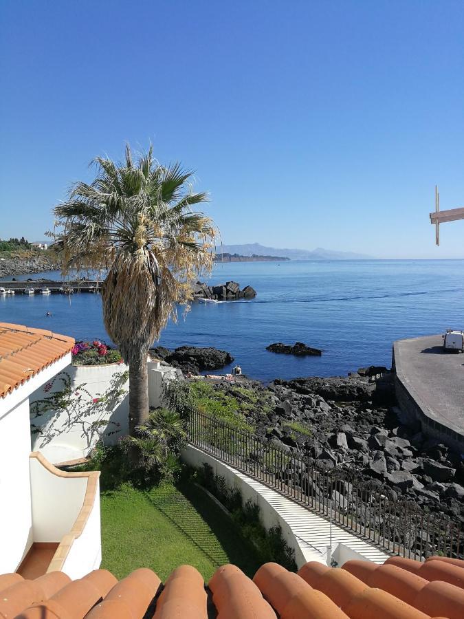 Villa Stella Del Mare Ачиреале Экстерьер фото
